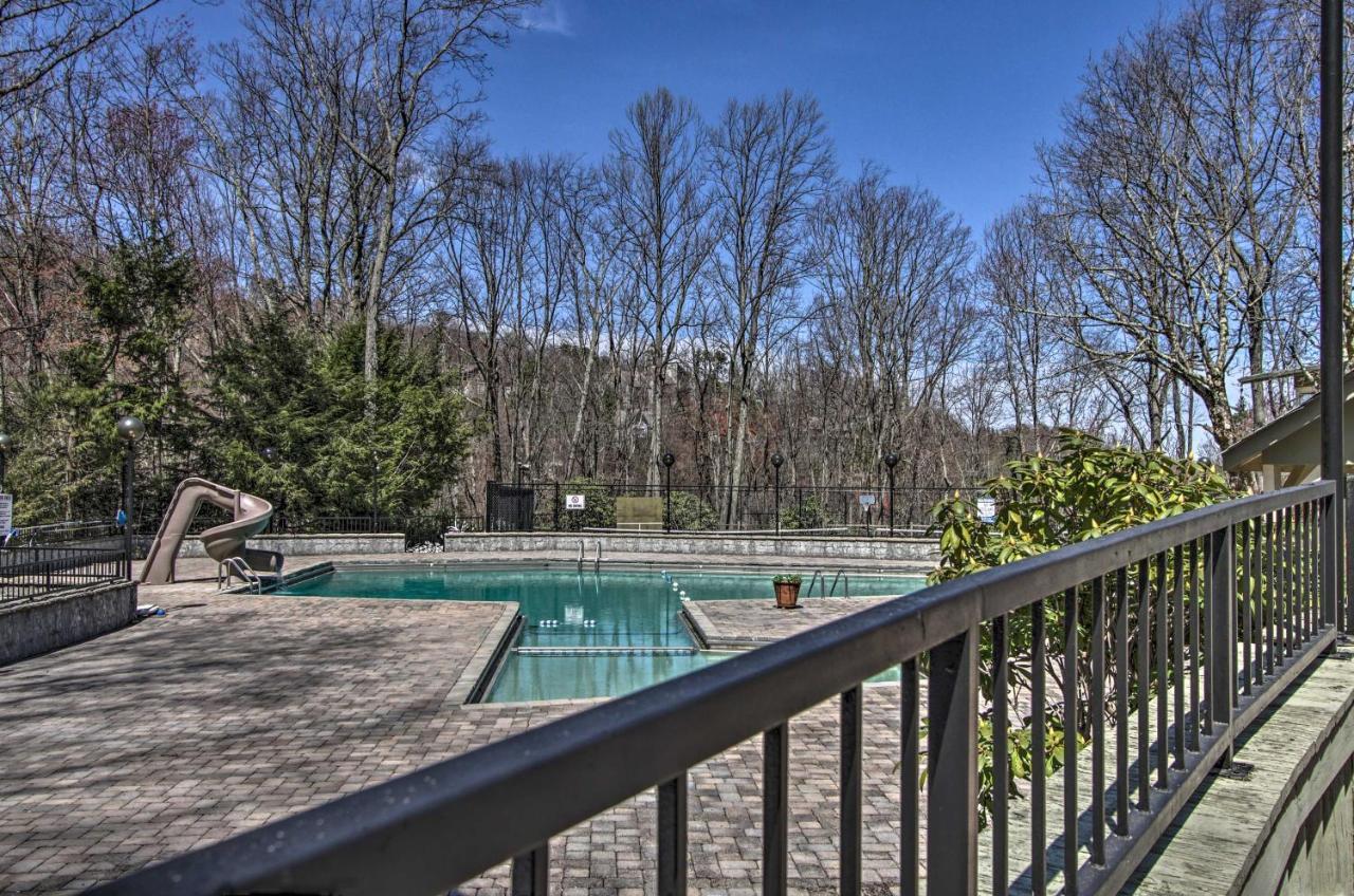 The Phoenix Cabin With Hot Tub In Gatlinburg! Extérieur photo